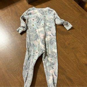 4/$20 Dip footed pajamas 18-24 month